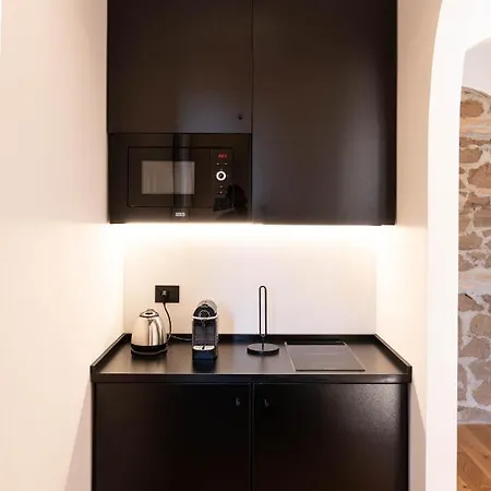 Scipioni Luxury Guest house Rome